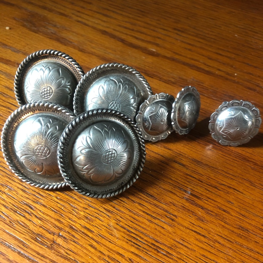 Conchos - Picture 2 of 3